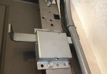 Payson UT Locksmith Store Payson, UT 801-877-1820 - 9-Garage-Door-Locks